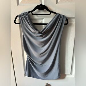 Aritzia Gallery Top